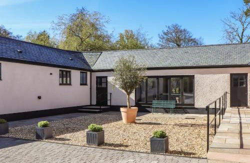 Clyst St Mary House | Lower Marsh Barns