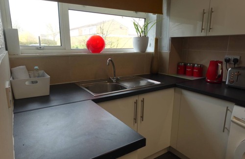 Dunstable House | -LU5 Chelsea House - Huku Kwetu (Dunstable)