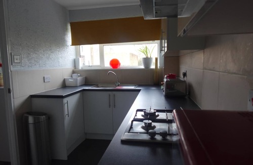 Dunstable House | -LU5 Chelsea House - Huku Kwetu (Dunstable)