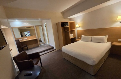 Luton Hotel | Luton Hotel