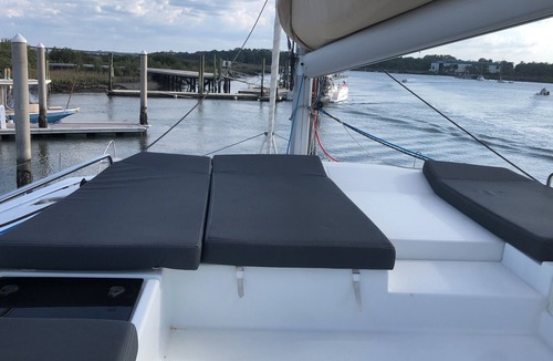 Lubbers Quarters Cay Boat Rental | Luxurious Foutaine Pajot Saba 50 Catamaran. Six cabin, six bathroom layout.