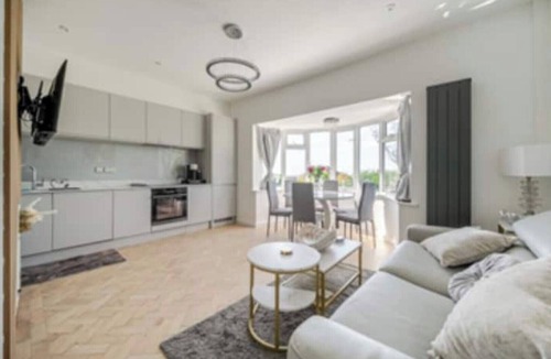 Rottingdean House | Luxurious home in Rottingdean by the sea
