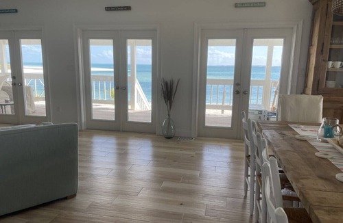 Treasure Cay House | luxurious home with 360 degree ocean views