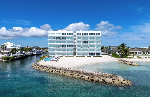 Palm Cay Condo | Luxurious Sea Wind Condo – Oceanfront Elegance with Private Beach Access