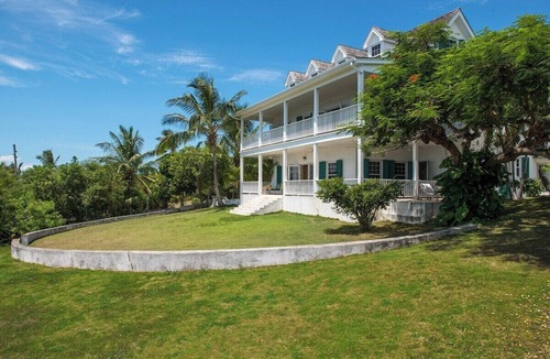 Governor's Harbour House | Luxuriously Restored Historic Hilltop Estate