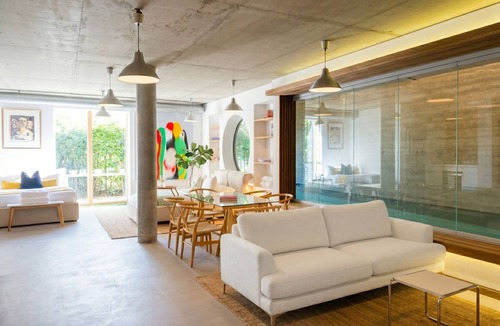 Kensal Green Apartment | Luxury 112sqm Spa Apartment w Private Indoor Pool & Sauna in West London, Zone 2