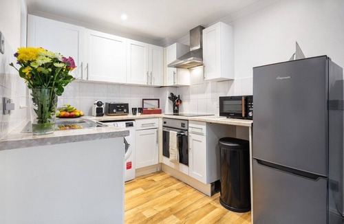 Vincent Square Apartment | Luxury 3-Bed 2bth Near Big Ben & Westminster Abbey