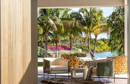 Nassau Villa | Luxury Bahamas Zen Villa