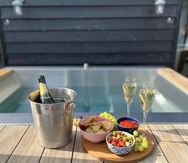 Cotebrook House | Luxury Barn with Hot Tub, Spa Treatments, Private Dining