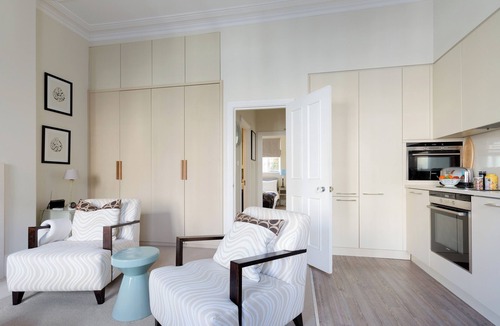 South Kensington Apartment | Luxury | Bright & Quiet Flat | Chelsea | Earls Court | Fulham Road