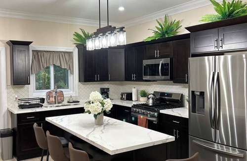 Farmer's Hill Apartment | Luxury Exuma 2bdrm Apartment #1 - Beach access