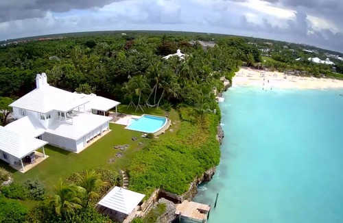 Old Fort Bay Villa | Luxury ,FULLY STAFFED, OCEAN FRONT Villa w/Pool in OLD FORT BAY, Nassau
