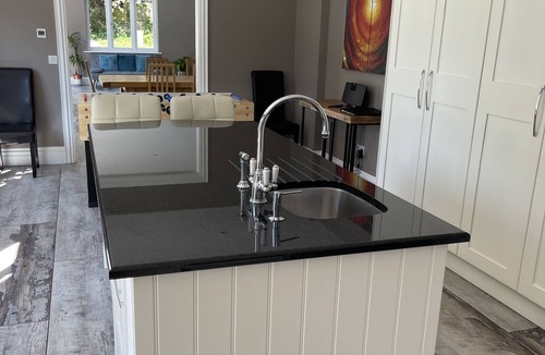 Sharnbrook House | Luxury House with pool and hot tub. Rural private setting