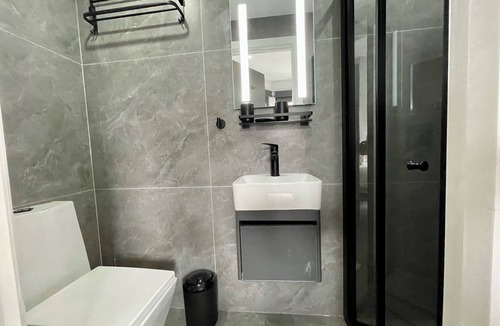 Harringay House | Luxury King Size Room In Guest House | Vibrant London