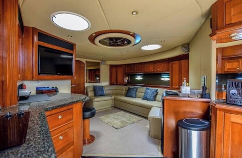 Paradise Island Boat Rental | Luxury Yacht Steps from Atlantis & Restaurants!