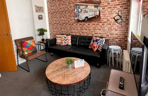 Brighton City Centre House | Majestic Mews with Free Parking|By My Getaways