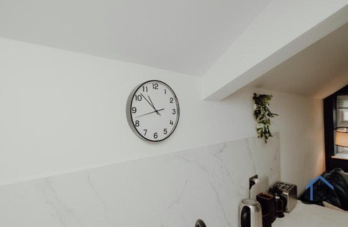 Desborough Apartment | Manor House Apartments