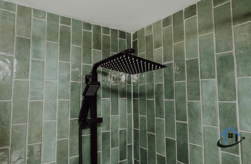 Desborough Apartment | Manor House Apartments