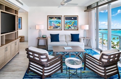 Downtown Nassau Hotel | Margaritaville Waterpark Jacuzzi Two Bedroom Suite