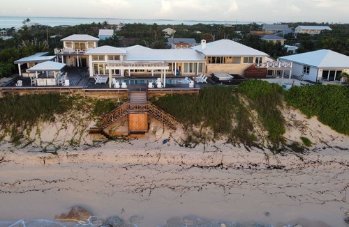Hope Town Resort | Master Suite