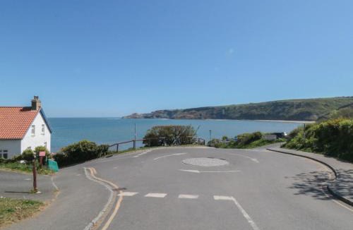 Runswick Bay House | Mayflower Lodge