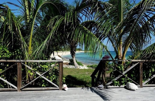 Governor's Harbour Cottage | Med Point 1 Bedroom Home