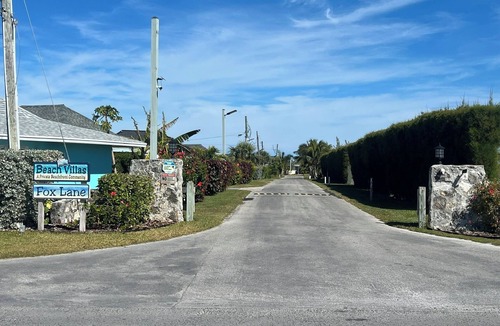 Treasure Cay Villa | Mermaid Beach Villa #672 in wonderful Treasure Cay- 2 Minute walk to Beach &Pool