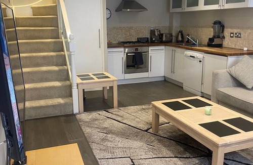 Westbourne Green House | Mews House - Notting Hill Gate - 700 yards to Portobello Road