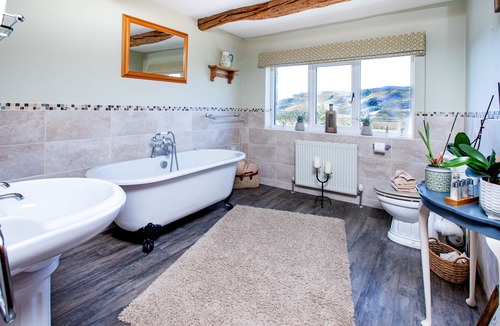 Horton in Ribblesdale Bed & Breakfast | Middle Studfold Farm B&B