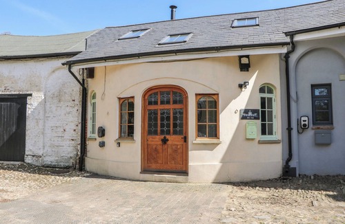 Betchworth Cottage | Middle Tower
