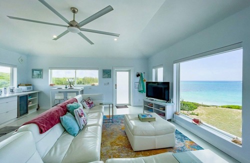 Governor's Harbour Villa | Mika's Resort - Penthouse