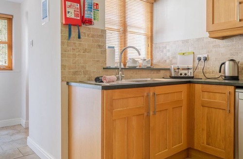 Ambleside House | Mill Cottage: Pet-Friendly Retreat