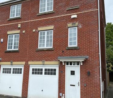 Leigh House | Mmc serviced accommodation 2