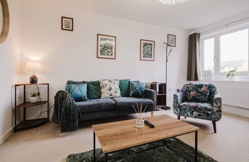 Wootton House | Modern and comfortable 3 bed house