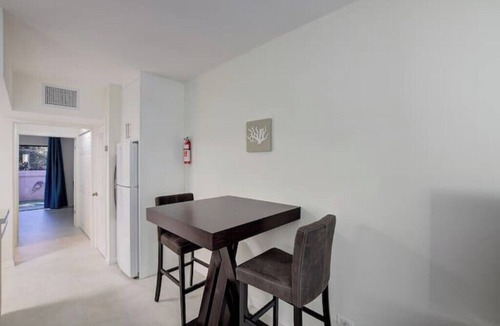 Paradise Island Condo | Modern condo: Steps from Atlantis & Beach
