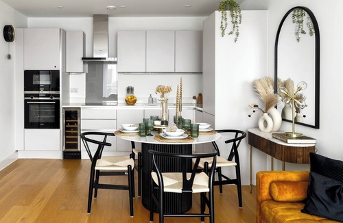 Maida Vale Apartment | Modern & stylish 1 bed with balcony in Maida Vale/Kilburn
