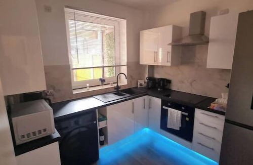 Rotherhithe Apartment | Moro Luxe Homes