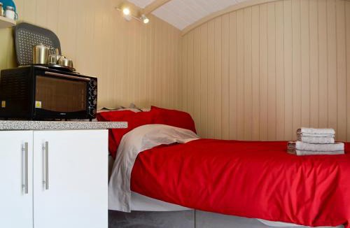 Llanthony House | Mountain View