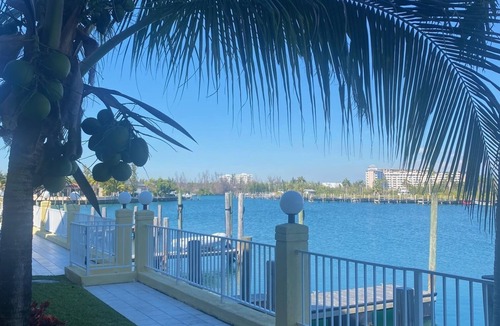Bell Channel Bay Condo | Nancy's Port Lucaya Retreat