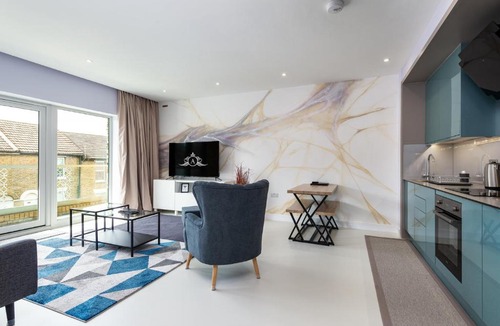 Gillingham Apartment | NeuConnect contractor base near Grain - Apartment 5
