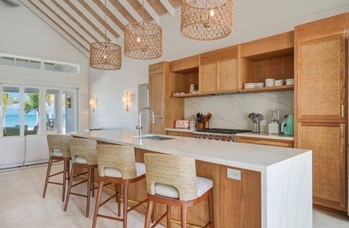 Great Exuma Villa | NEW BluWakes #2 5BR Beachfront Villa/Pool/Luxury