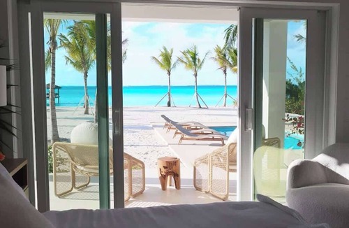 Great Exuma Villa | NEW BluWakes #2 5BR Beachfront Villa/Pool/Luxury