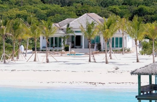 Great Exuma Villa | NEW BluWakes #2 5BR Beachfront Villa/Pool/Luxury