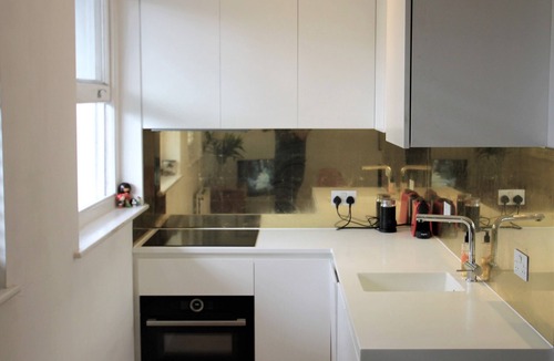 Bloomsbury Apartment | New! Elegant Top floor flat in Bloomsbury, minutes from the British Museum.