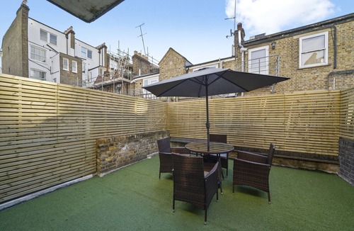 Courtfield Apartment | NEW LISTING! Central London stunning apartment