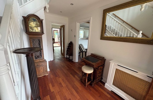 Littlehampton House | New listing .Delightful 5 bedroom house. Near Ham Manor Golf course Angmering.