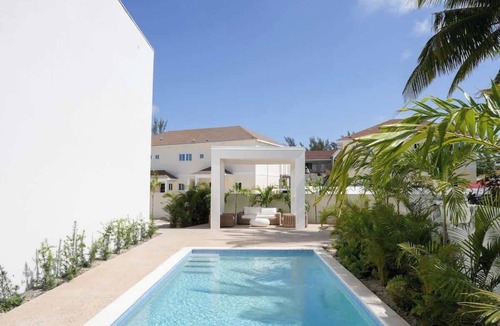 Nassau House | NEW Luxury Condo/Pool/Location/Baha Mar UNIT 3