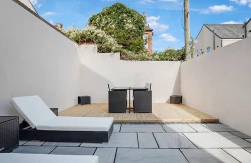 Blackpool Town Center House | New Mixies Manor