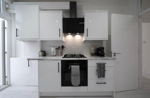 Wembley Park Apartment | NEW Modern spacious flat next to Wembley Stadium!