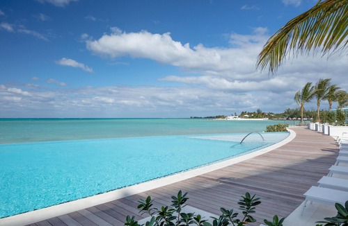 Nassau Resort | New on Cable Beach - Spacious, Private Balcony w/Uninterrupted Ocean Views!